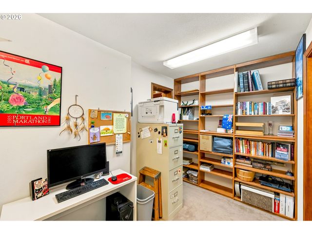 16 Sw CANBY St, Portland, OR 97219