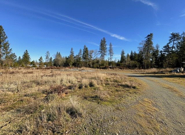 274 Maureen Drive, Cave Junction, OR 97523