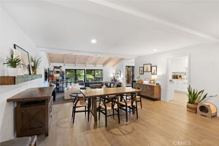 23034 Park Sorrento, Calabasas, CA 91302