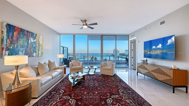 1155 N GULFSTREAM AVENUE 401, Sarasota, FL 34236