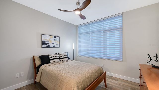1155 N GULFSTREAM AVENUE 401, Sarasota, FL 34236