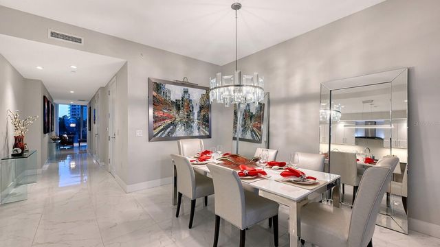 1155 N GULFSTREAM AVENUE 401, Sarasota, FL 34236
