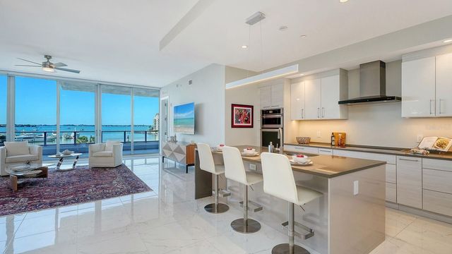 1155 N GULFSTREAM AVENUE 401, Sarasota, FL 34236