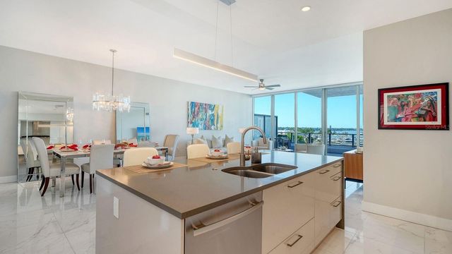 1155 N GULFSTREAM AVENUE 401, Sarasota, FL 34236