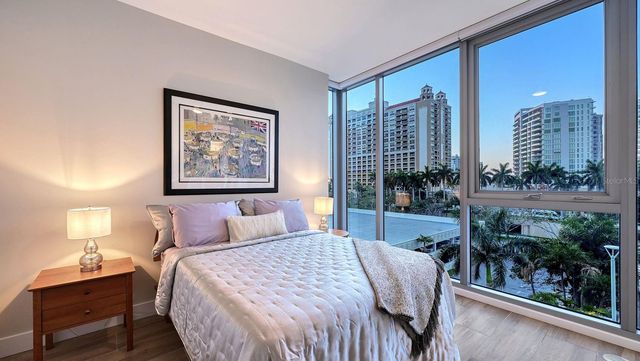 1155 N GULFSTREAM AVENUE 401, Sarasota, FL 34236