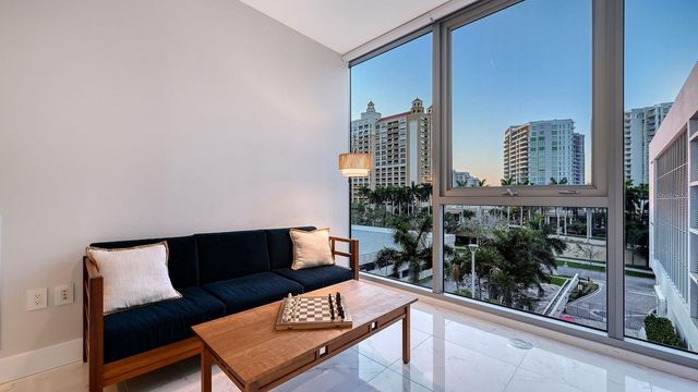 1155 N GULFSTREAM AVENUE 401, Sarasota, FL 34236