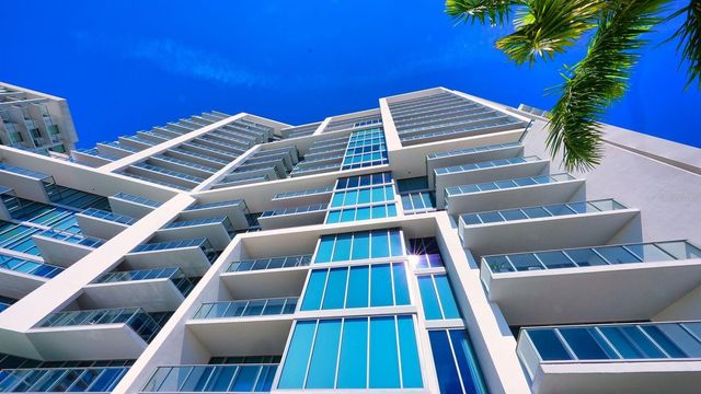 1155 N GULFSTREAM AVENUE 401, Sarasota, FL 34236