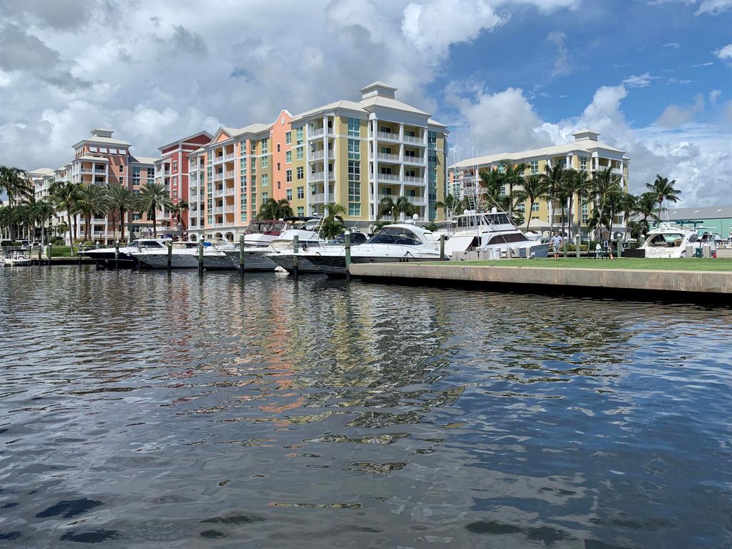 802 W Windward 415 Way Ph-15, Lantana, FL 33462