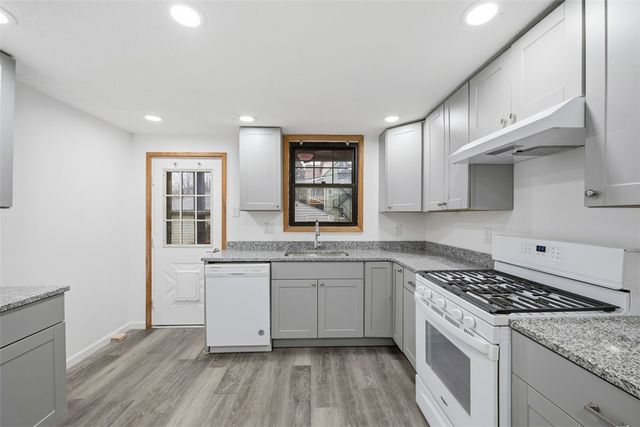 119 Harrison Ave, Avalon, PA 15202