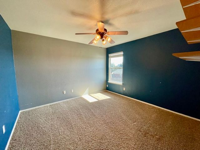 105 Canyon Court, Waxahachie, TX 75167