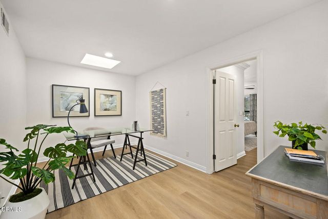 601 S El Molino Avenue, Pasadena, CA 91106