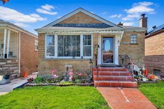 3615 W 70th Place, Chicago, IL 60629