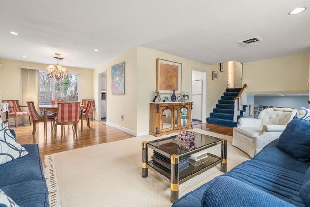 48 Gary Rd, Needham, MA 02494