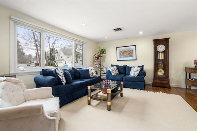 48 Gary Rd, Needham, MA 02494