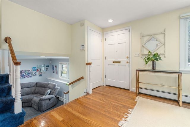 48 Gary Rd, Needham, MA 02494