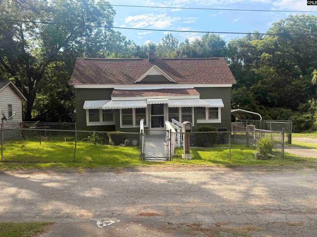 1216 Player Street, Newberry, SC 29108