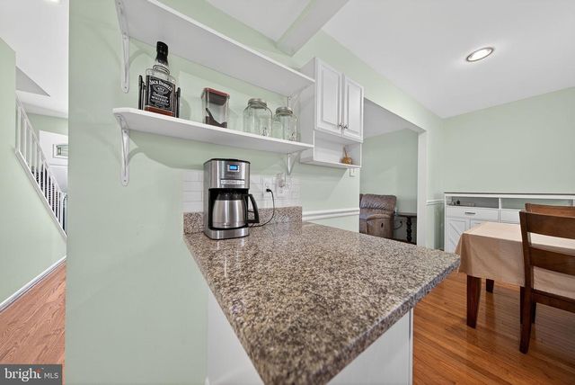 941 PAULSBORO DR, Rockville, MD 20850