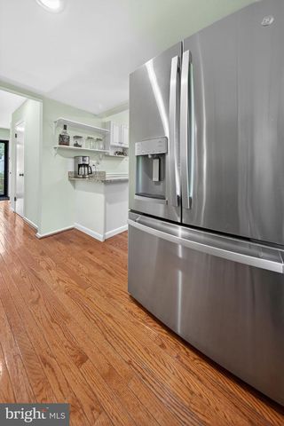 941 PAULSBORO DR, Rockville, MD 20850