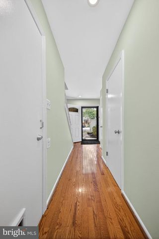 941 PAULSBORO DR, Rockville, MD 20850