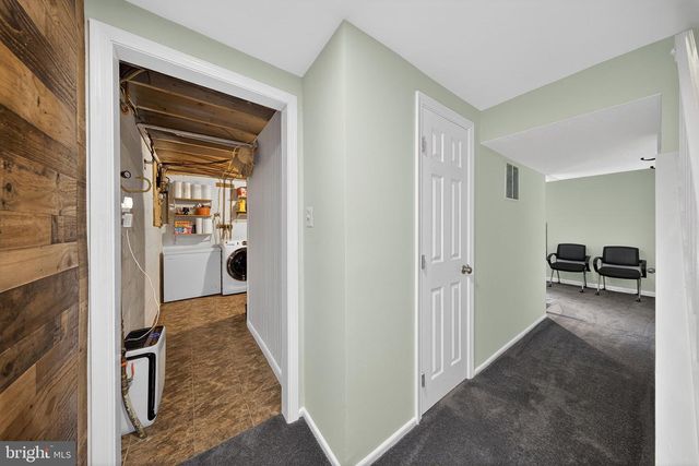 941 PAULSBORO DR, Rockville, MD 20850
