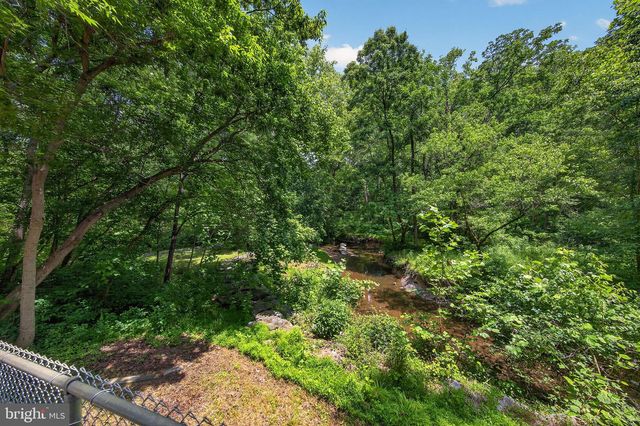 941 PAULSBORO DR, Rockville, MD 20850