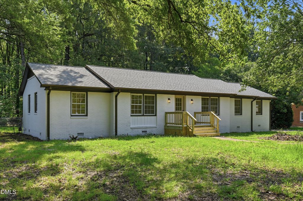 508 Crestview Drive, Durham, NC 27712