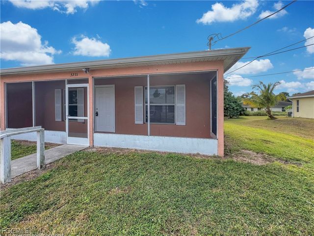 5231 27th ST SW, Lehigh Acres, FL 33973