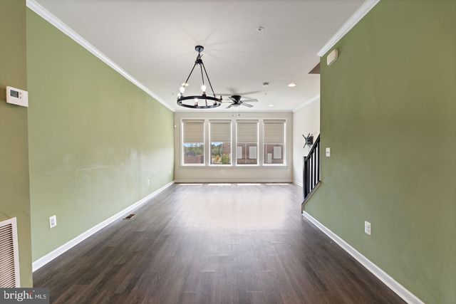 4963 VISTA GREEN LN, Lanham, MD 20706