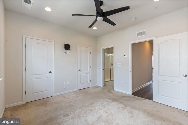 4963 VISTA GREEN LN, Lanham, MD 20706