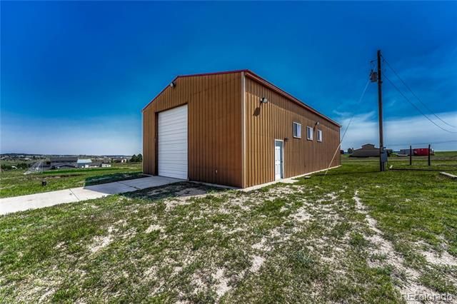 13695 Woodlake Road, Elbert, CO 80106