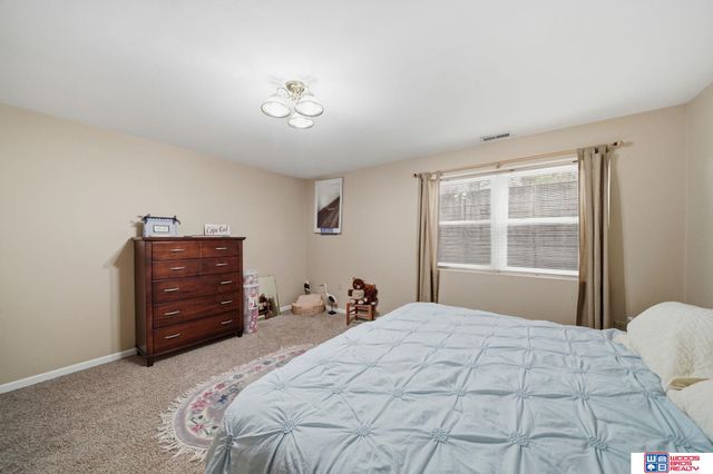 6505 Cascade Drive, Lincoln, NE 68504