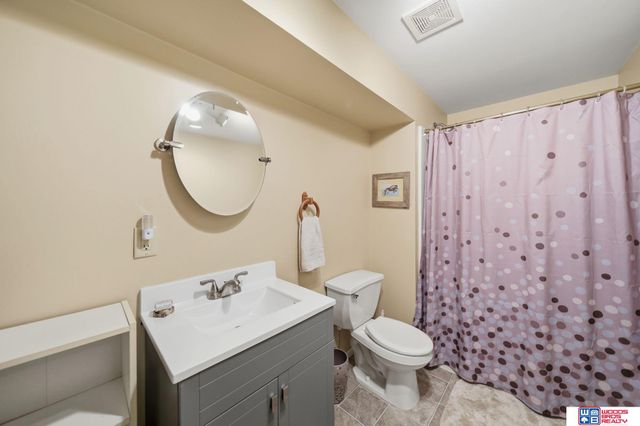 6505 Cascade Drive, Lincoln, NE 68504