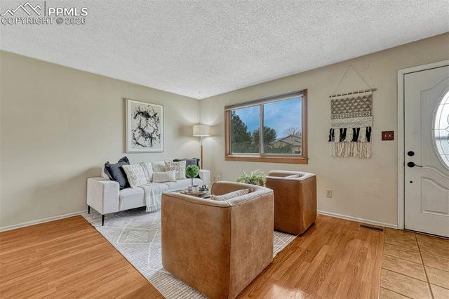 7418 River Bend Road, Colorado Springs, CO 80911