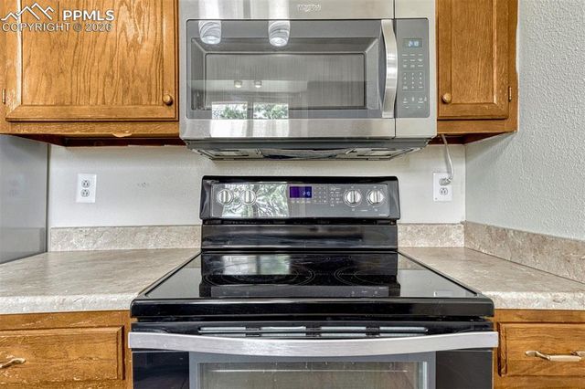 7418 River Bend Road, Colorado Springs, CO 80911