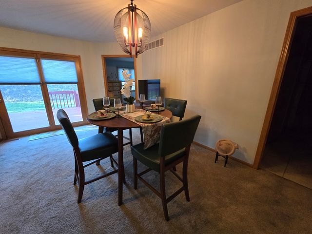 27106 S Fountainview Drive, Crete, IL 60417