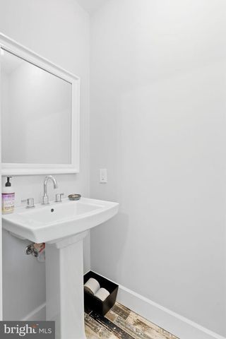 6321 E VALLEY GREEN RD, Flourtown, PA 19031