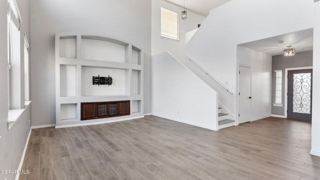 14388 High Rock Drive Drive, El Paso, TX 79938