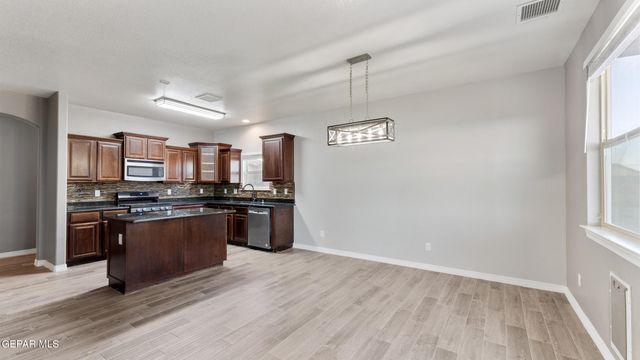 14388 High Rock Drive Drive, El Paso, TX 79938