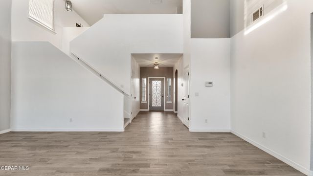 14388 High Rock Drive Drive, El Paso, TX 79938