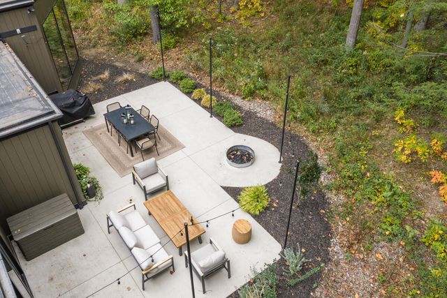 3465 Palmer Drive, Saugatuck, MI 49453