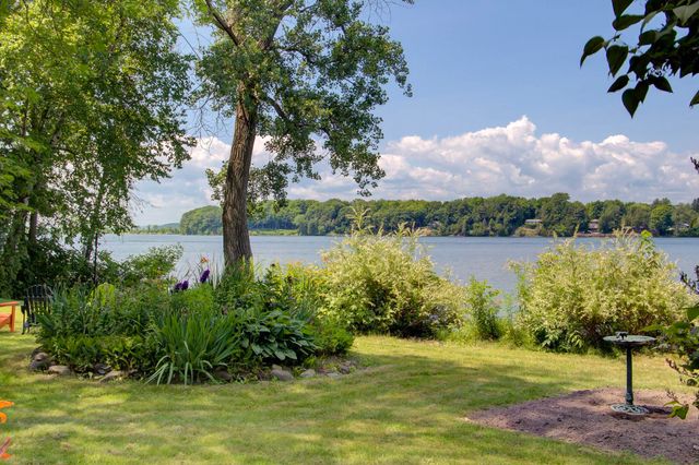 1160 Blockhouse Point Road, North Hero, VT 05474