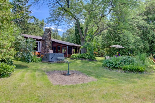 1160 Blockhouse Point Road, North Hero, VT 05474
