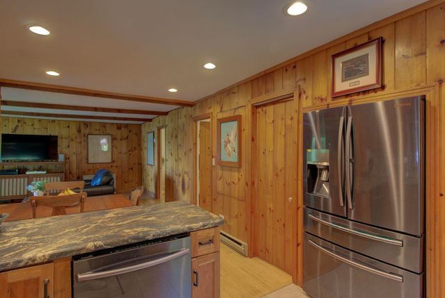 1160 Blockhouse Point Road, North Hero, VT 05474