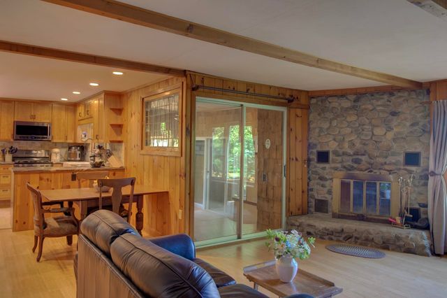 1160 Blockhouse Point Road, North Hero, VT 05474