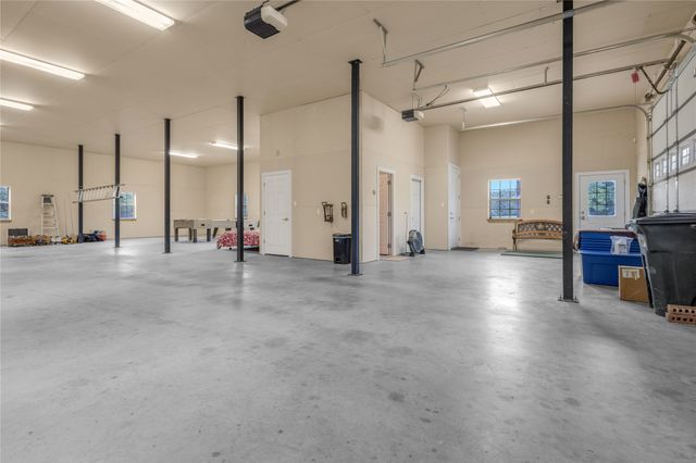 327 County Road 2275, Mineola, TX 75773