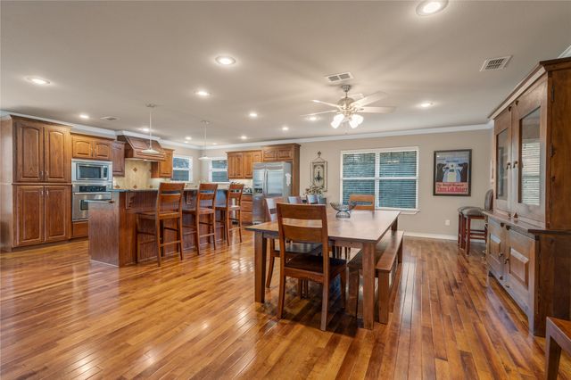 327 County Road 2275, Mineola, TX 75773