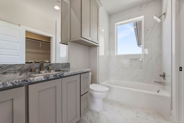 541 CANTERA RIDGE, New Braunfels, TX 78132