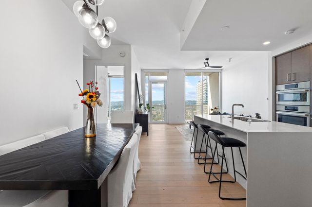 301 West Ave 2708, Austin, TX 78701