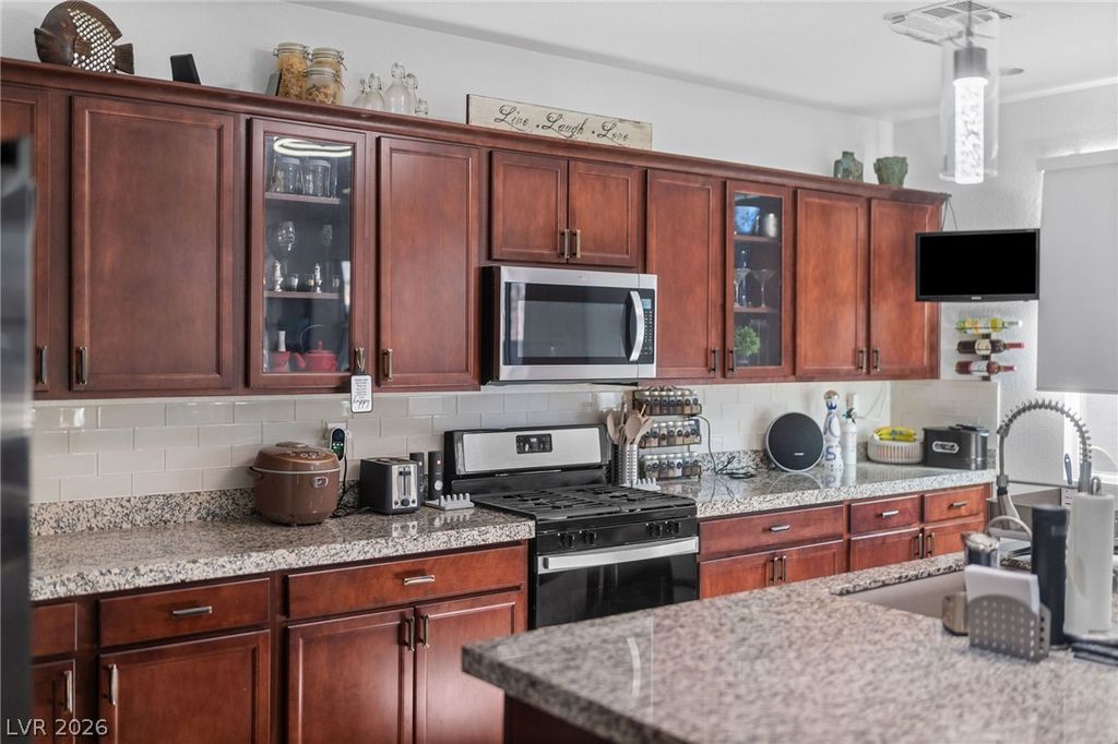 4605 Fragrant Street, North Las Vegas, NV 89031 — photo 4