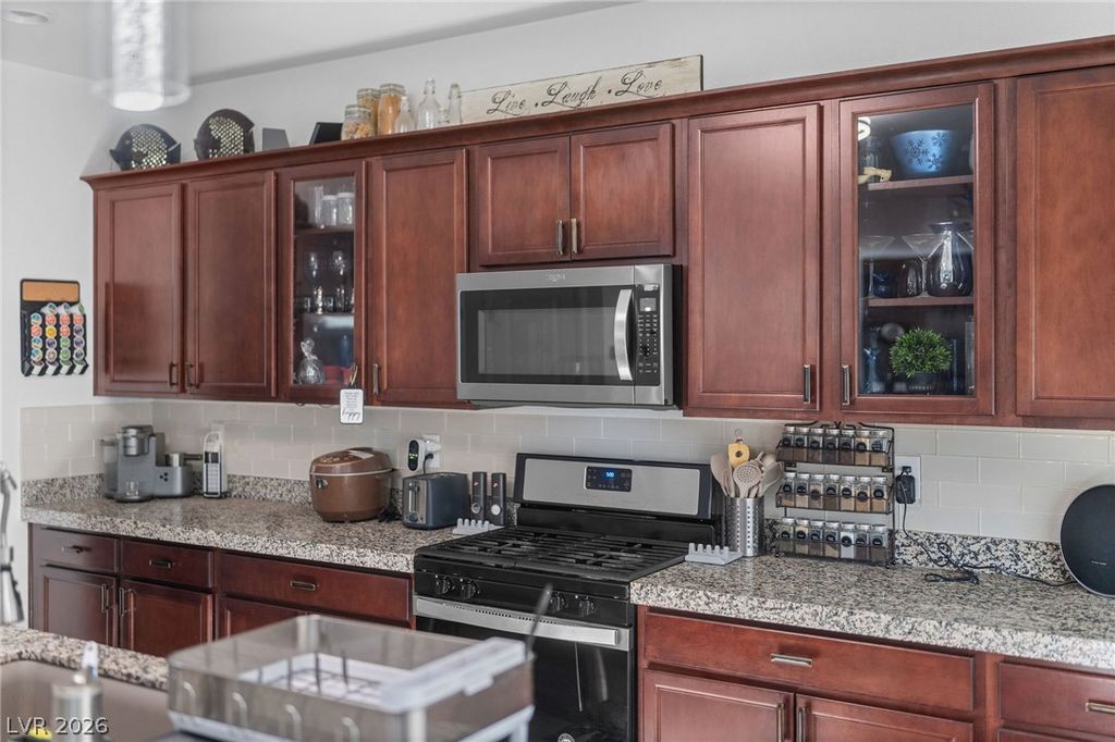 4605 Fragrant Street, North Las Vegas, NV 89031 — photo 5